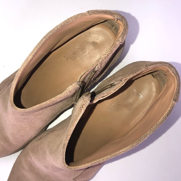 Belle by Sigerson Morrison Yoko Suede Booties - Picture 4 of 16